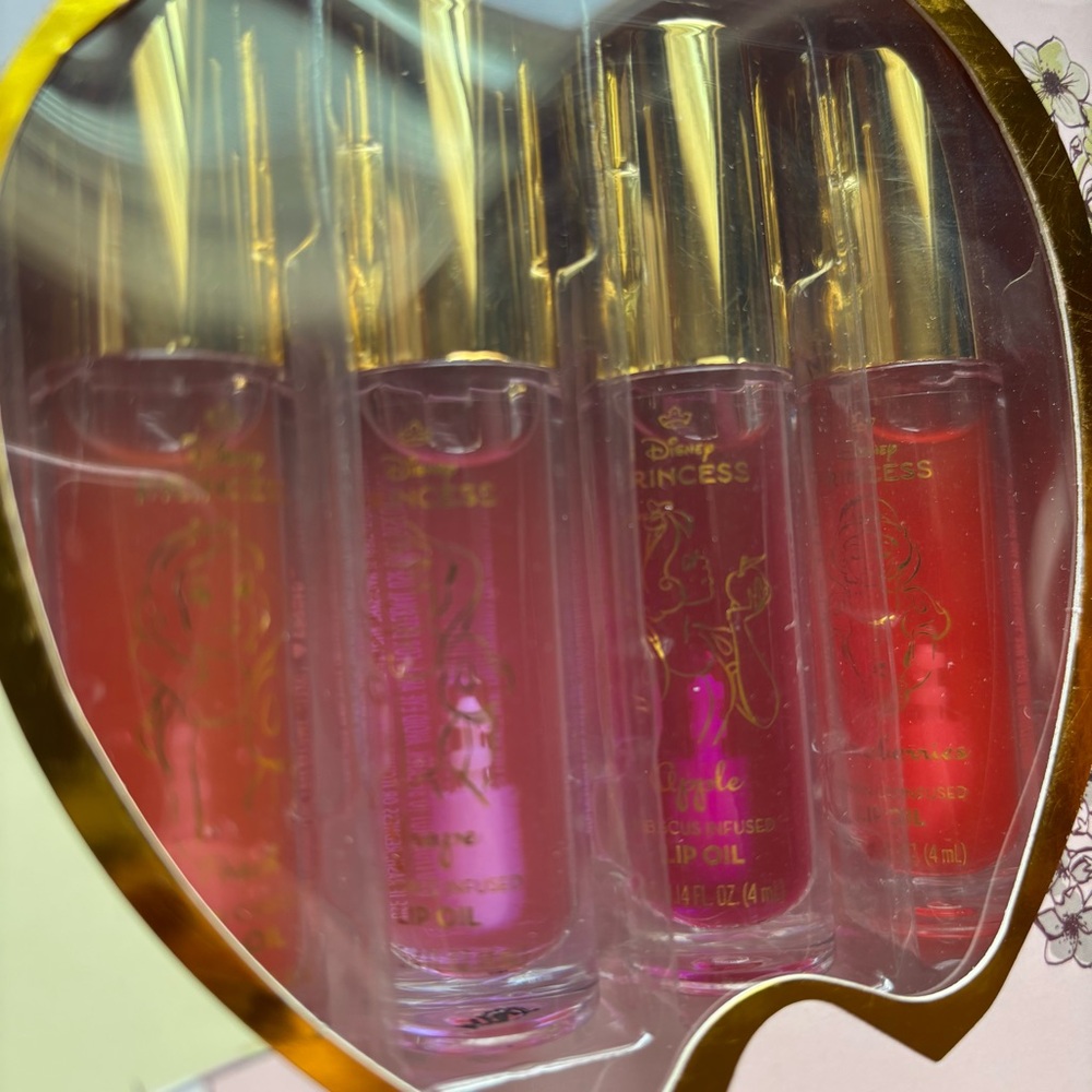 Disney Princess Lip Oil Set - Red, Pink, Purple - Picture 3 of 3